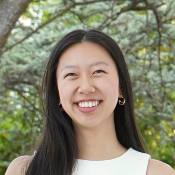 Photo of Angela Luo