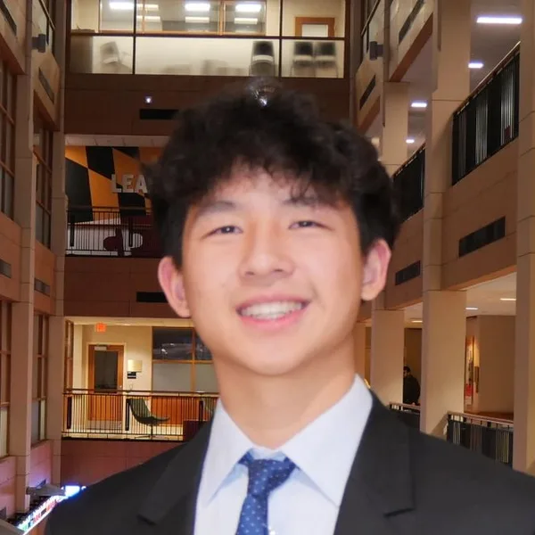 Photo of Ethan Han