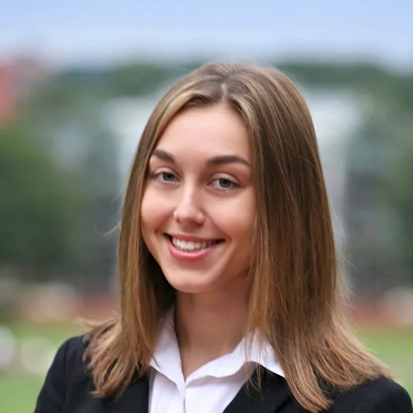 Photo of Natalie Hirsch